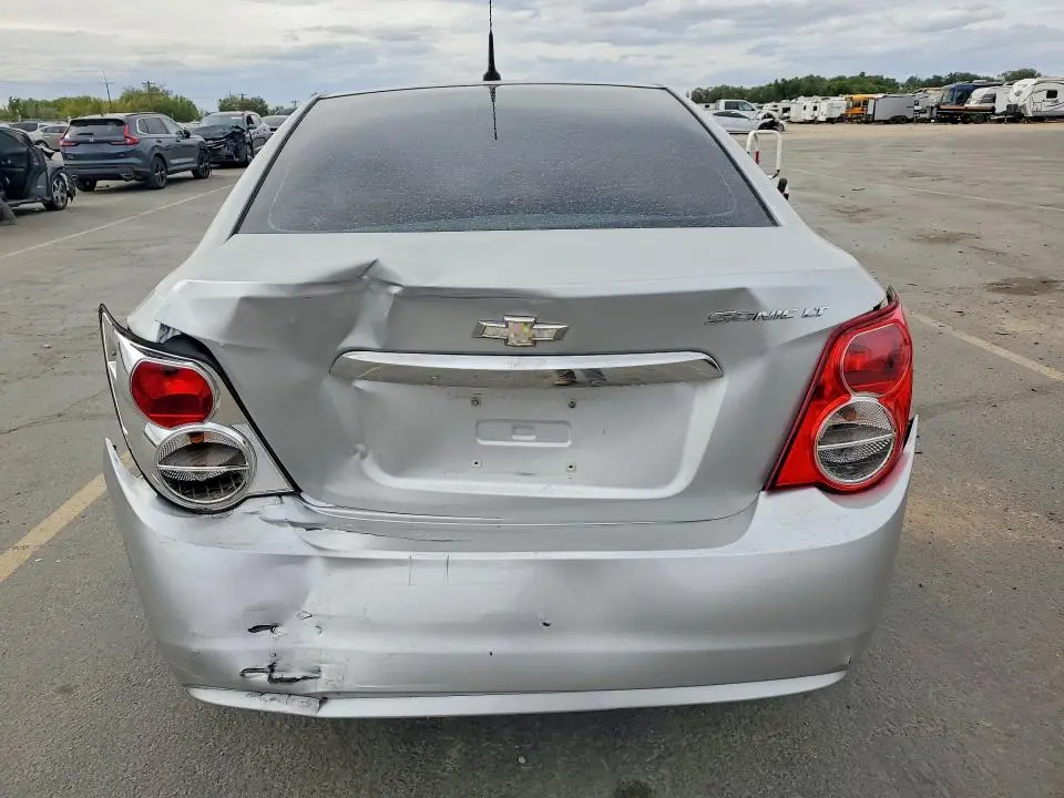 2013 CHEVROLET SONIC LT  