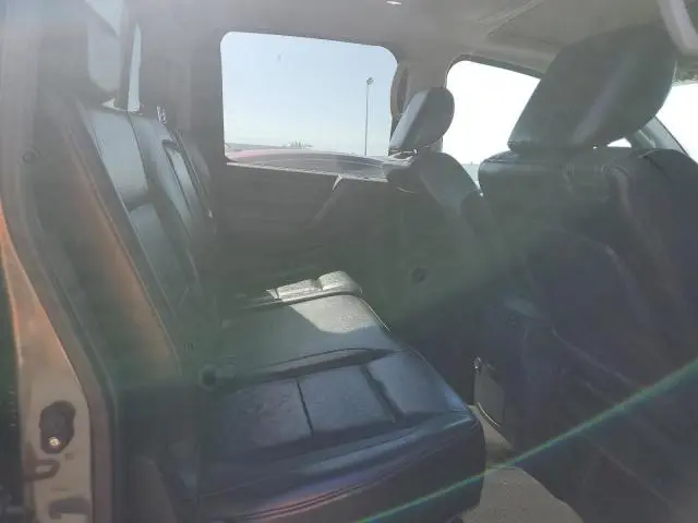 2010 NISSAN TITAN XE  