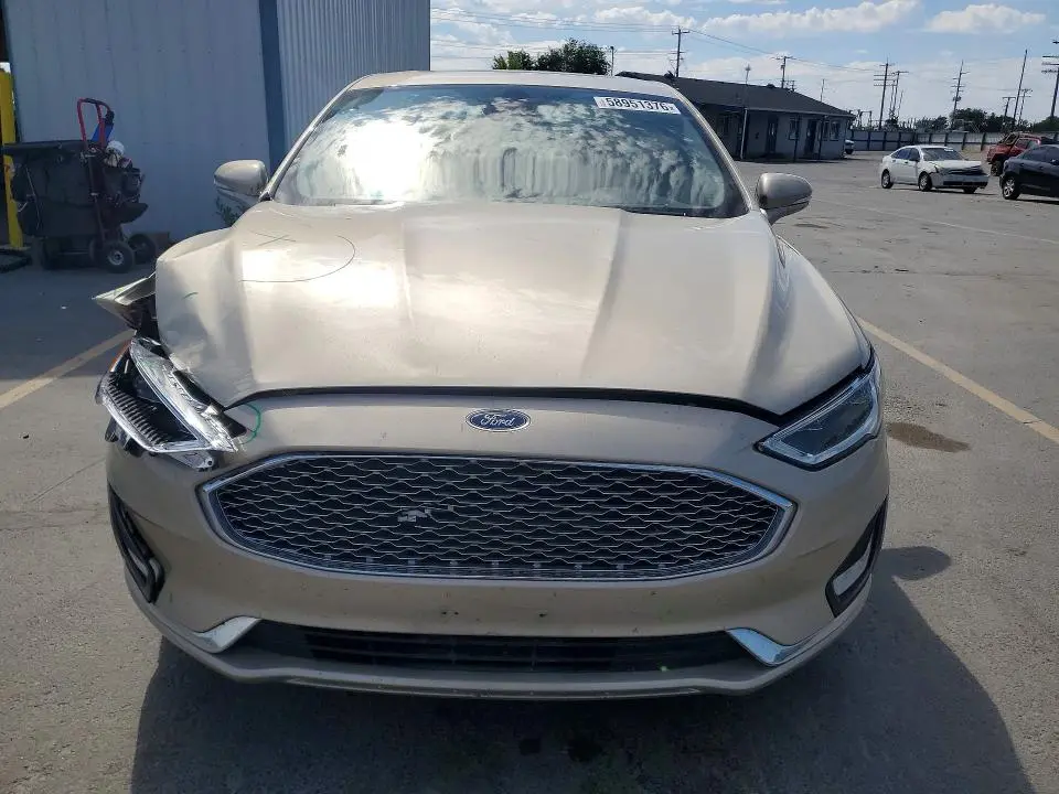 2019 FORD FUSION TITANIUM  