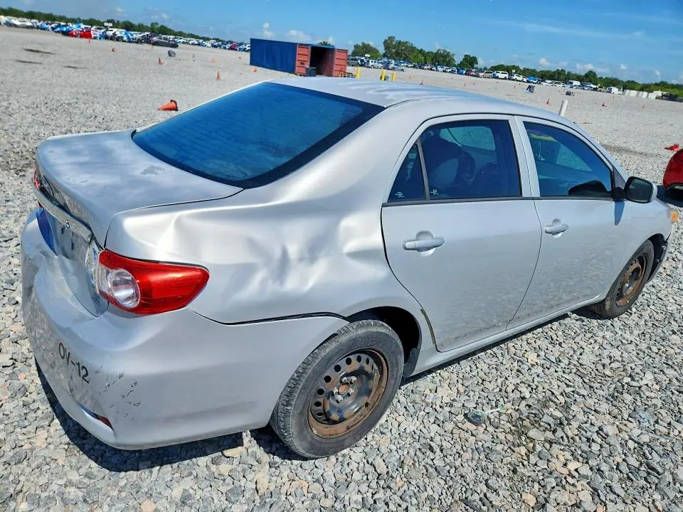 2013 TOYOTA COROLLA L  