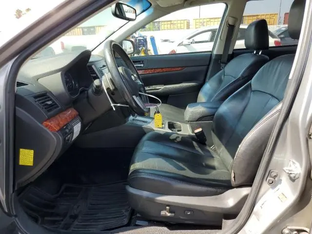 2010 SUBARU OUTBACK 2.5I LIMITED  
