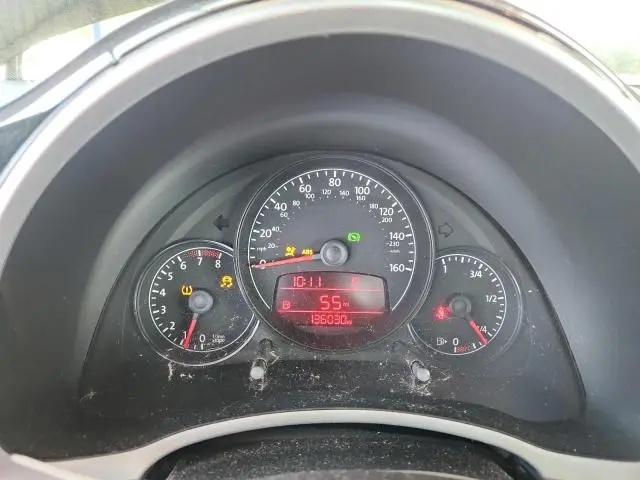 2012 VOLKSWAGEN BEETLE   