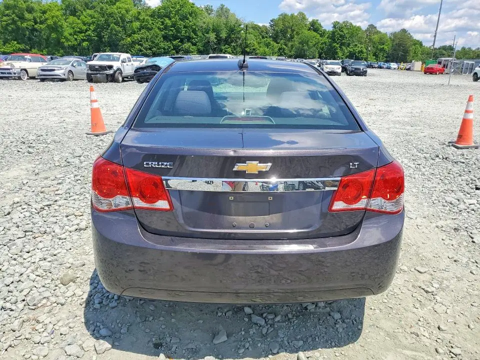 2015 CHEVROLET CRUZE LT  