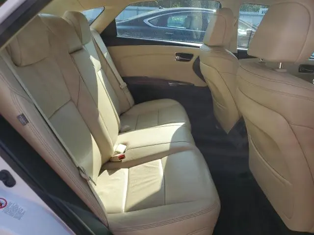 2016 TOYOTA AVALON XLE  