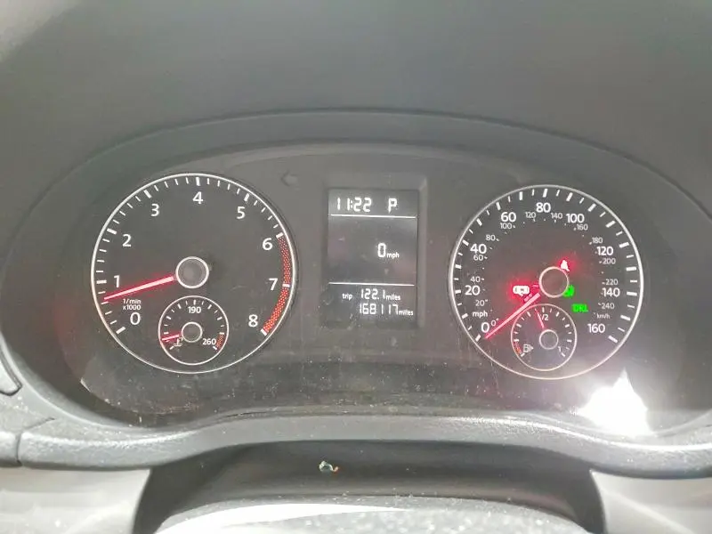 2015 VOLKSWAGEN PASSAT S  