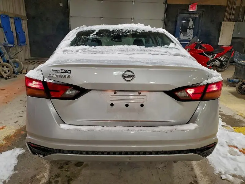 2020 NISSAN ALTIMA S  