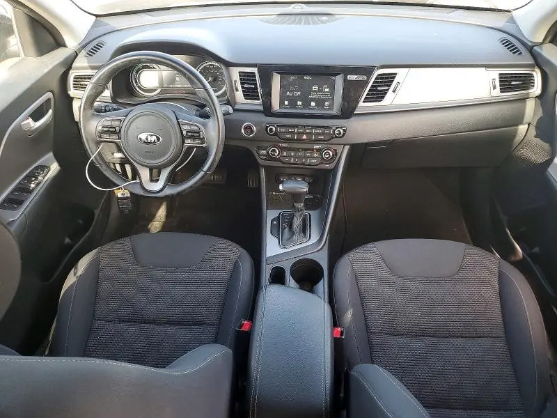 2018 KIA NIRO LX  