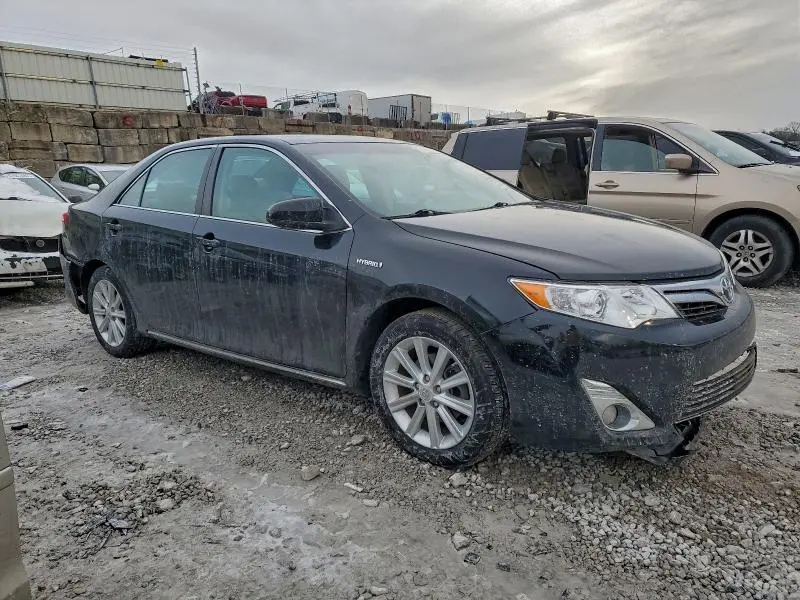 2013 TOYOTA CAMRY HYBRID  