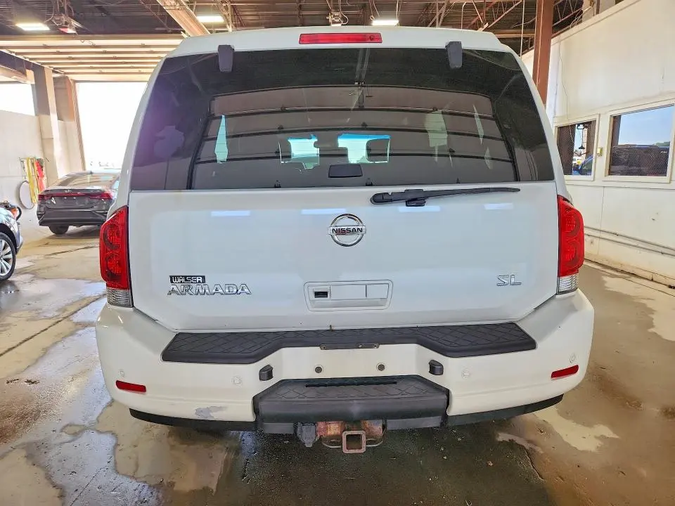 2013 NISSAN ARMADA SV  