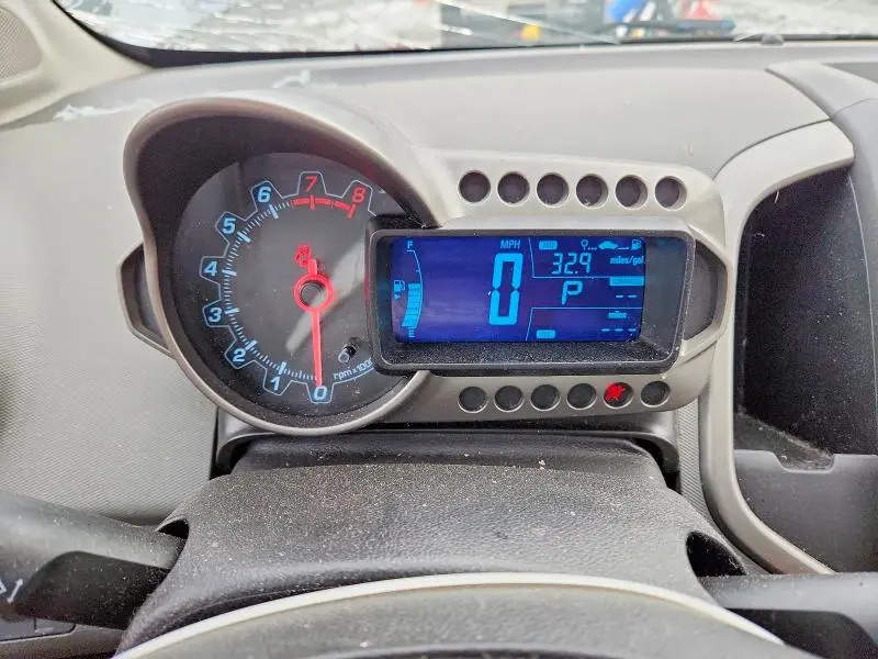 2014 CHEVROLET SONIC LT  