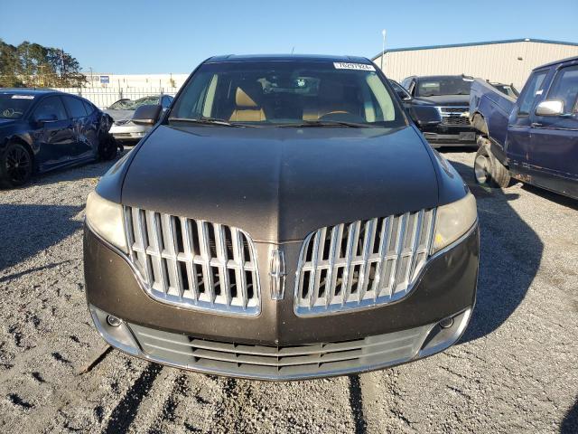 2011 LINCOLN MKT 