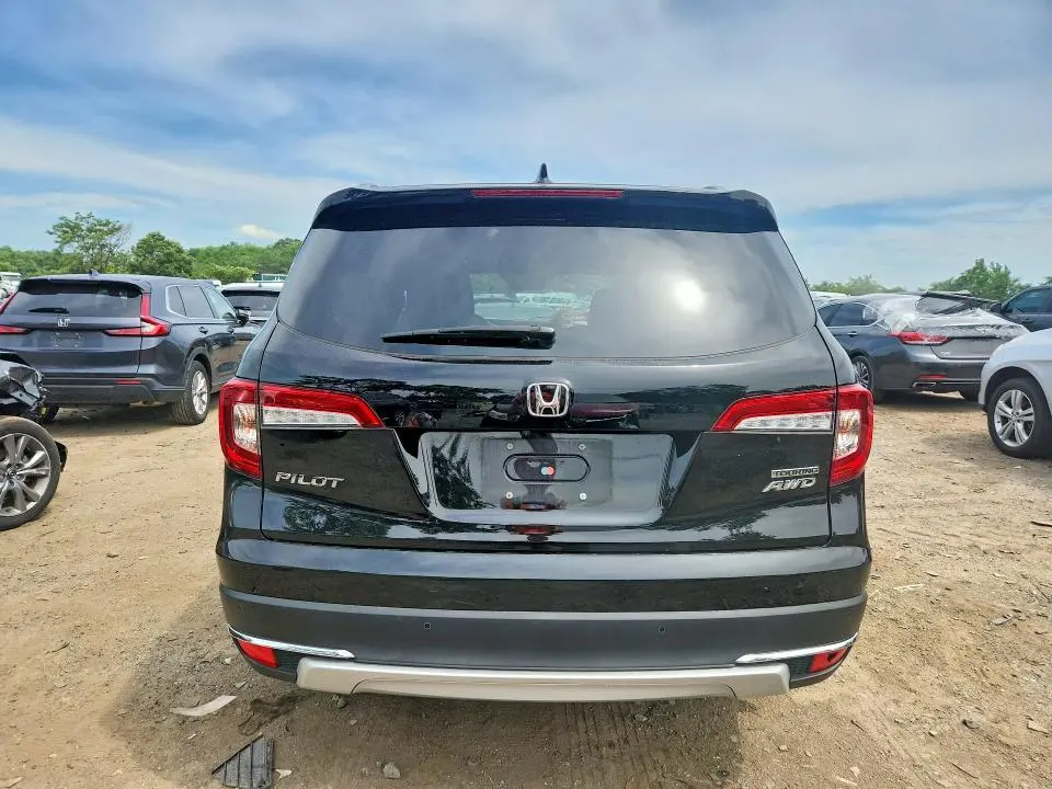 2022 HONDA PILOT TOURING  
