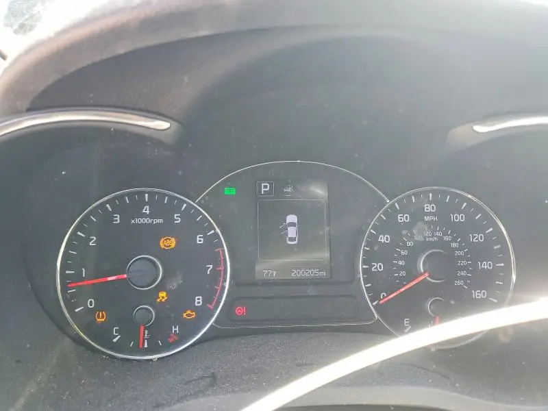 2017 KIA FORTE LX  