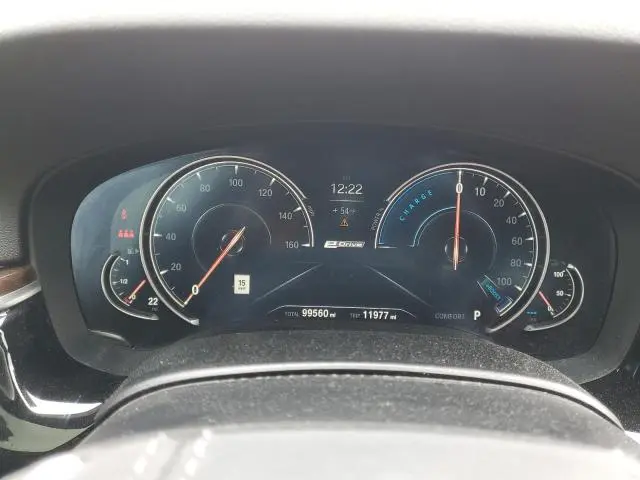 2018 BMW 530E 
