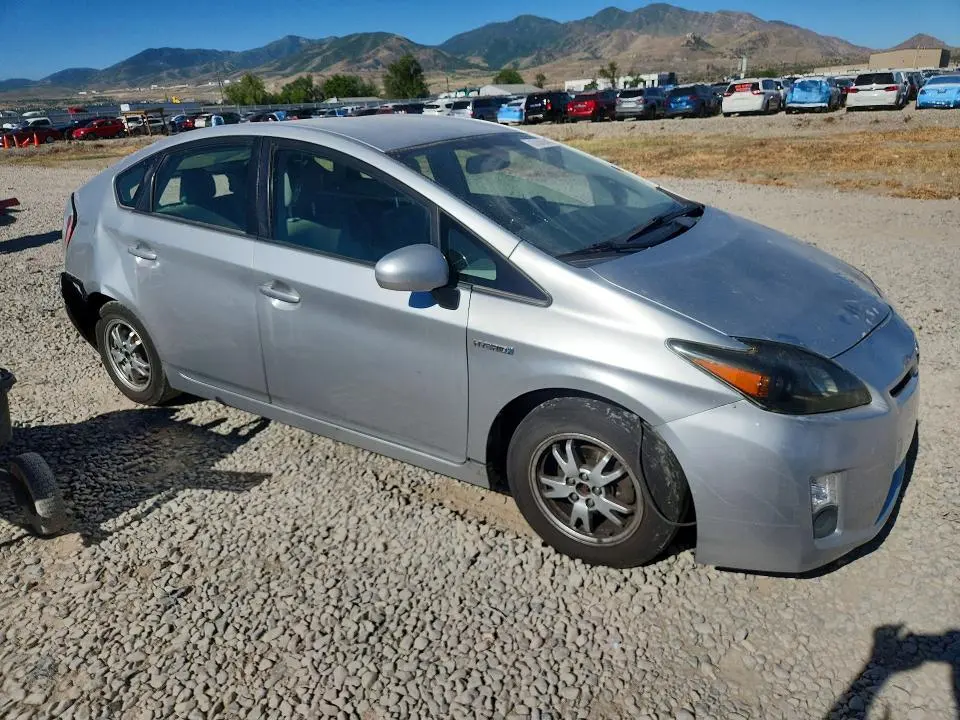 2010 TOYOTA PRIUS IV  