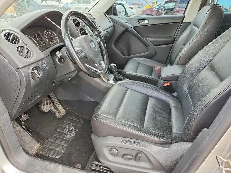 2017 VOLKSWAGEN TIGUAN SPORT  