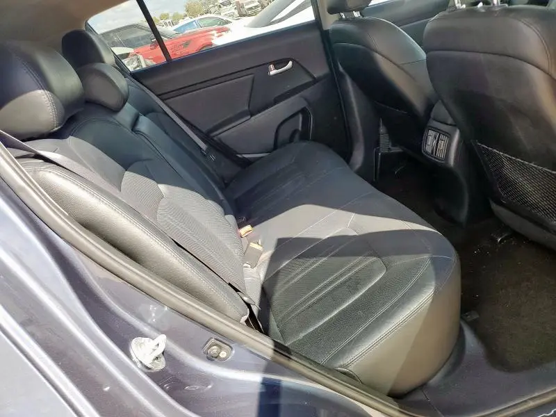 2016 KIA SPORTAGE EX  