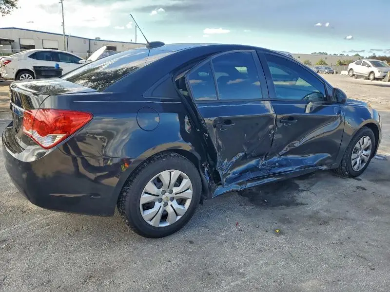 2015 CHEVROLET CRUZE LS  
