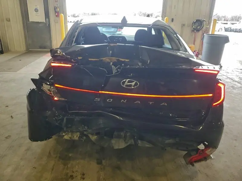 2022 HYUNDAI SONATA SEL  