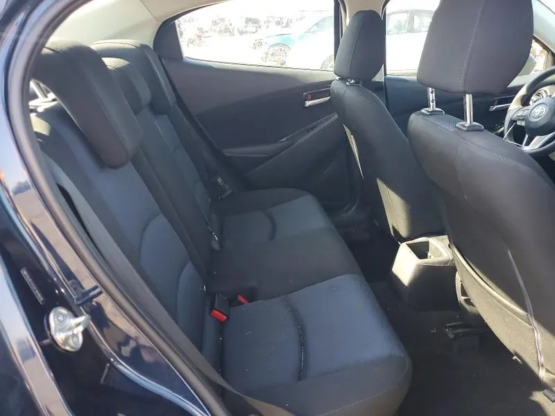 2018 TOYOTA YARIS IA BASE  