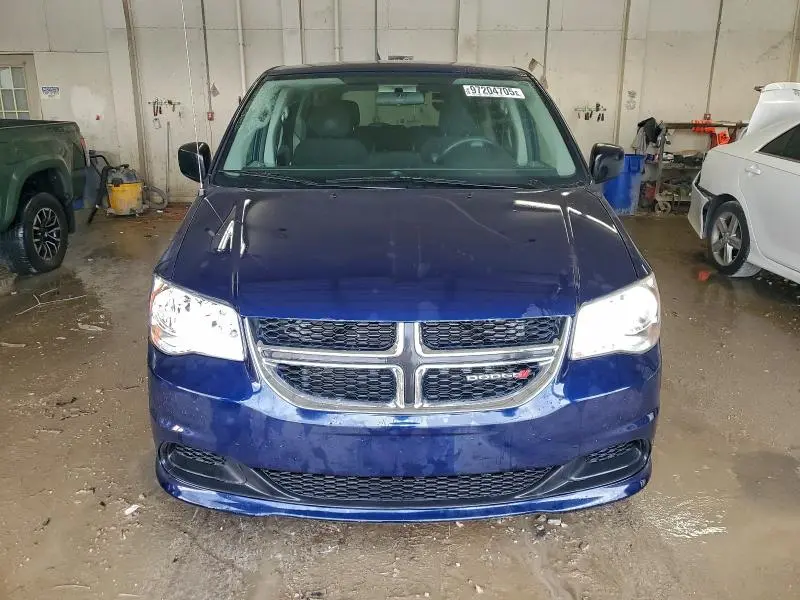 2013 DODGE GRAND CARAVAN SE  