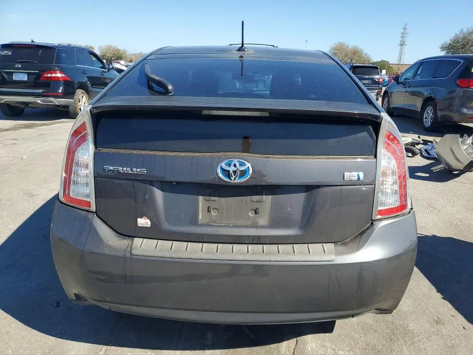 2013 TOYOTA PRIUS   