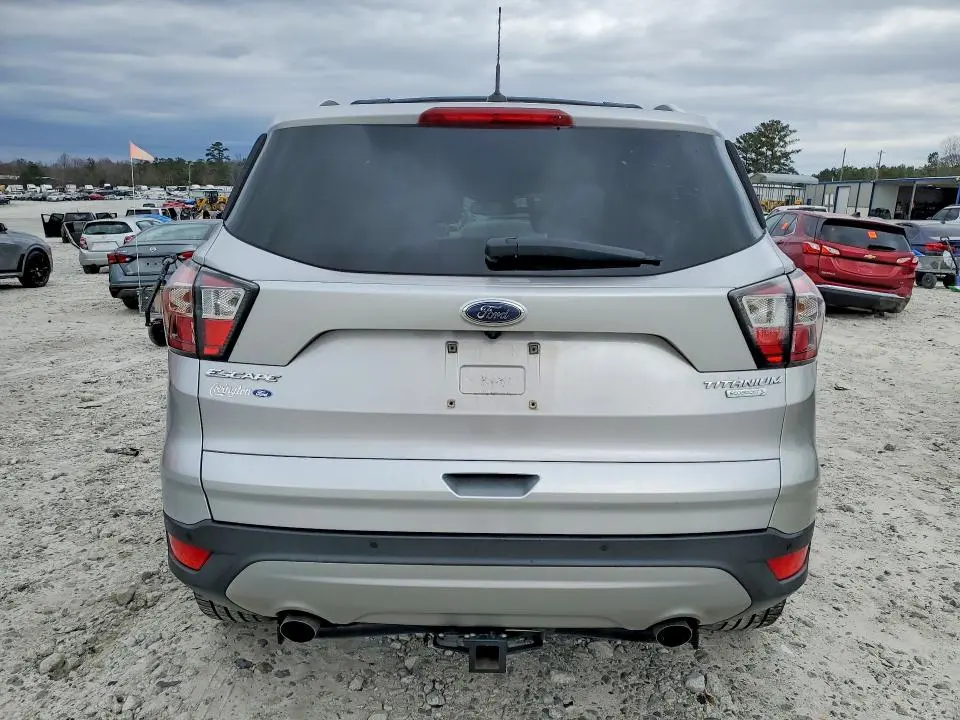 2017 FORD ESCAPE TITANIUM  