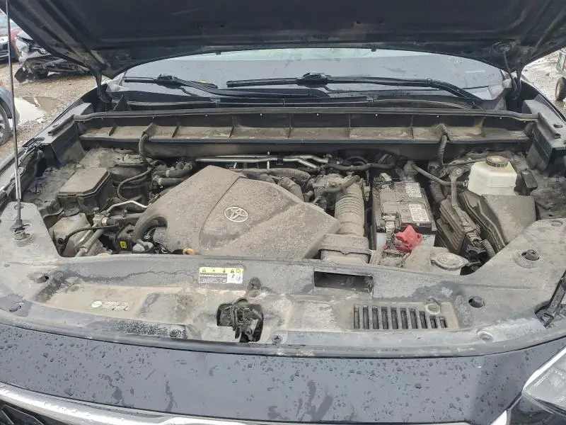 2022 TOYOTA HIGHLANDER L  