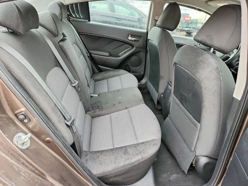 2015 KIA FORTE LX  