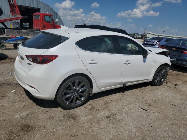 2018 MAZDA 3 GRAND TOURING