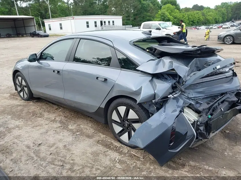 2025 HYUNDAI IONIQ 6 SE