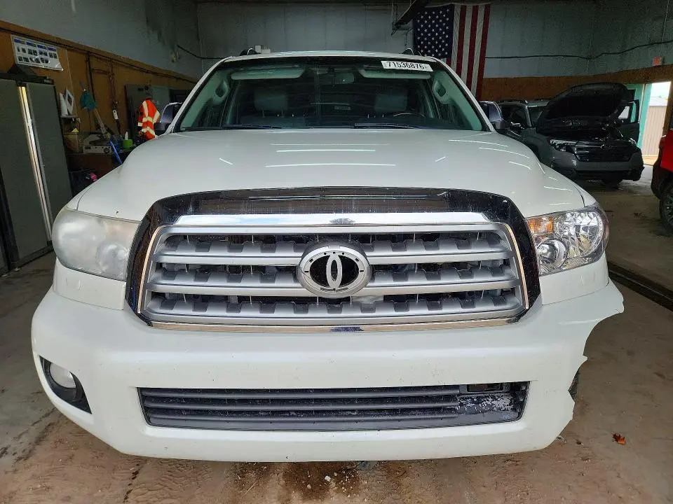 2012 TOYOTA SEQUOIA PLATINUM  