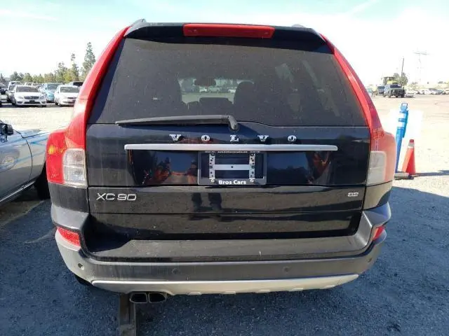 2010 VOLVO XC90   