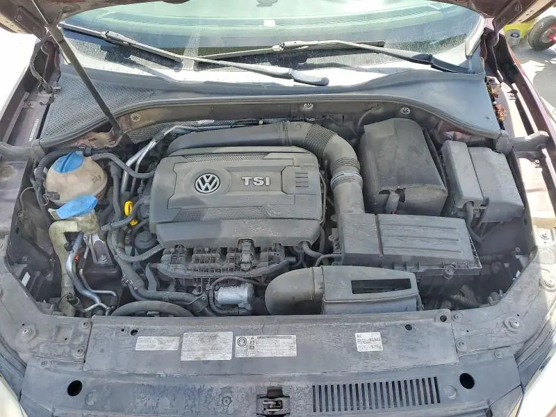 2014 VOLKSWAGEN PASSAT   