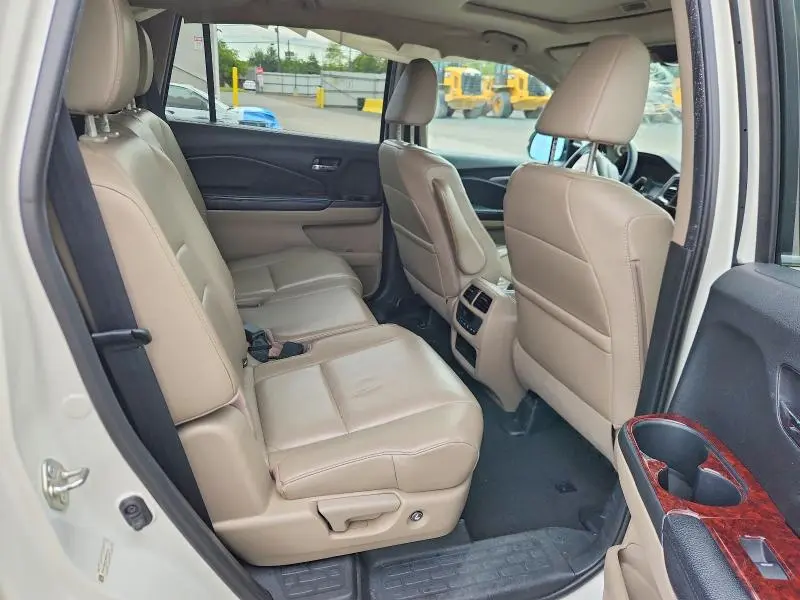 2016 HONDA PILOT EXL  