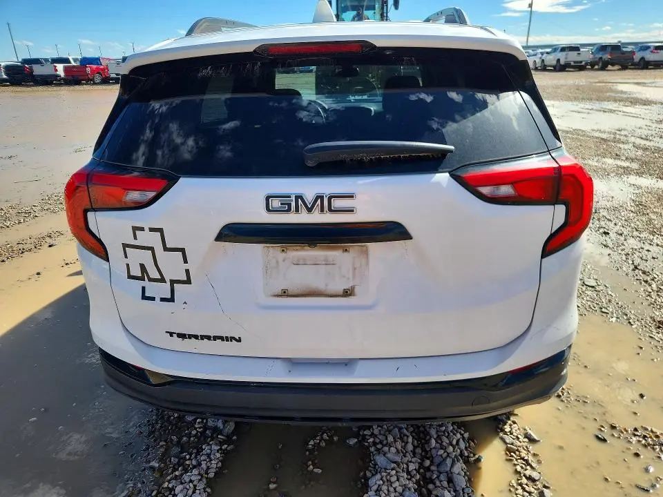 2020 GMC TERRAIN SLE  