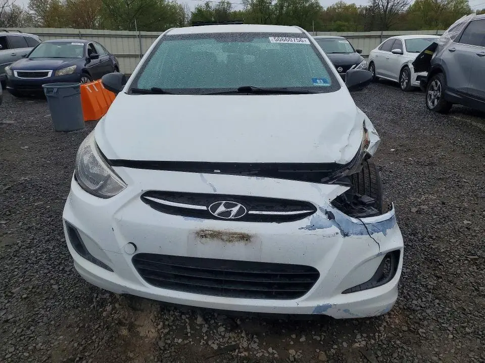2016 HYUNDAI ACCENT SE  