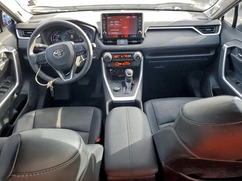 2022 TOYOTA RAV4 LIMITED  