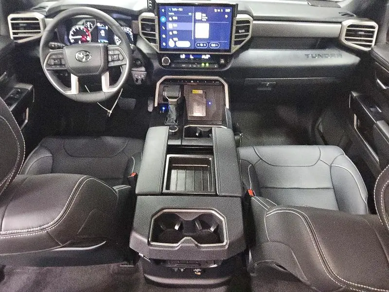 2026 TOYOTA TUNDRA CREWMAX SR5  