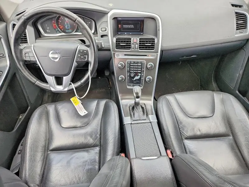 2014 VOLVO XC60 3.2  
