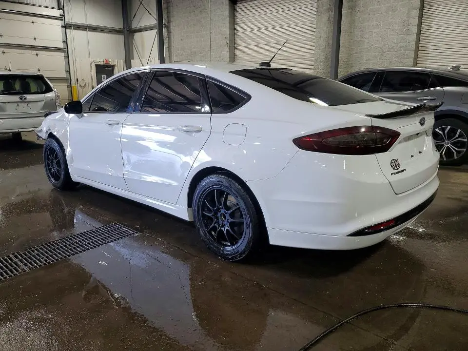 2016 FORD FUSION SE  