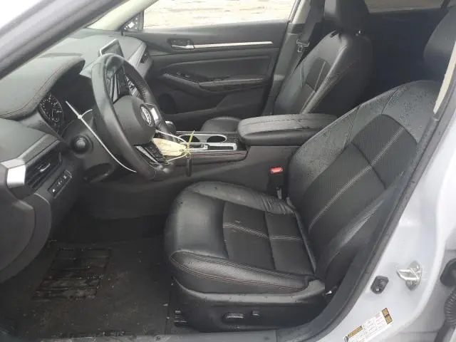 2024 NISSAN ALTIMA SR  