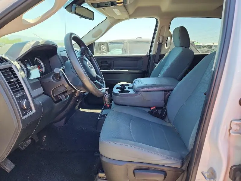 2015 RAM 1500 ST  