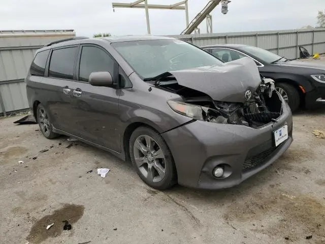 2014 TOYOTA SIENNA SPORT  