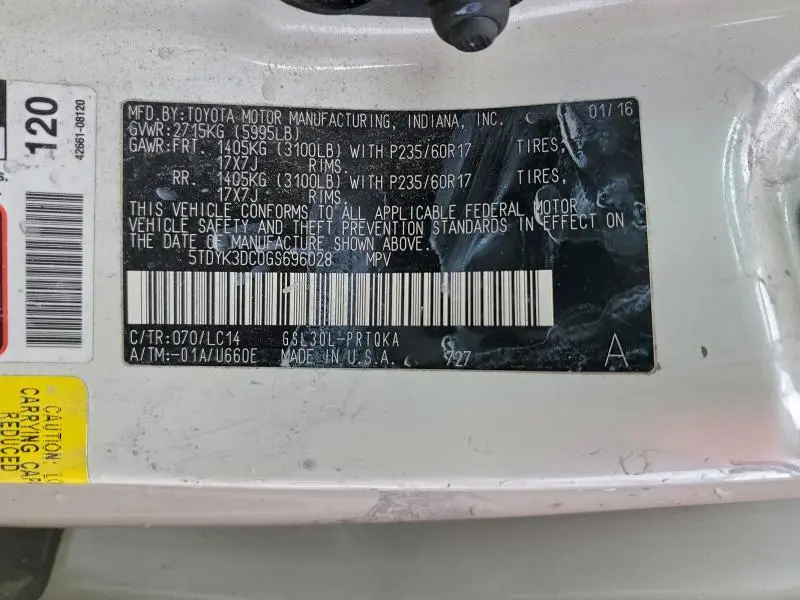 2016 TOYOTA SIENNA XLE  