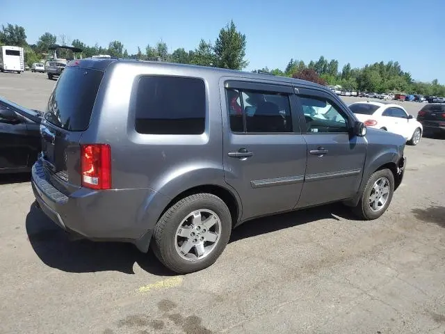 2011 HONDA PILOT TOURING  