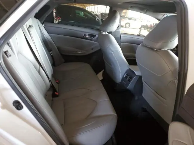 2020 TOYOTA AVALON XLE  