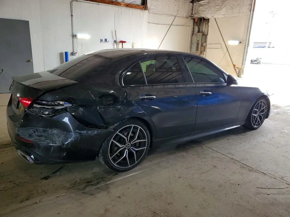 2022 MERCEDES-BENZ C 300  