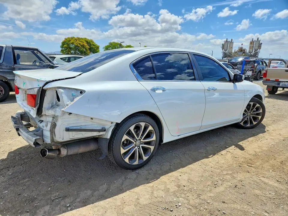 2015 HONDA ACCORD SPORT  