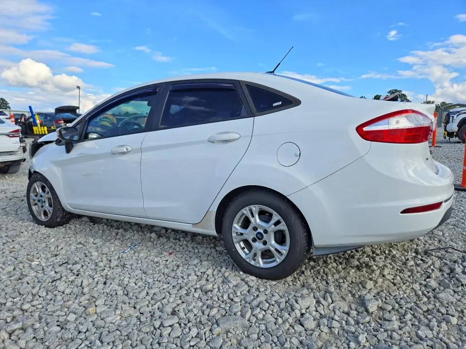 2015 FORD FIESTA SE  